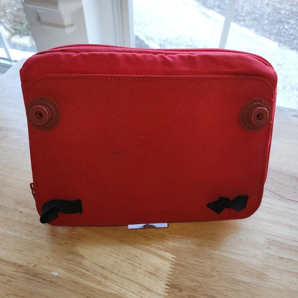 RADIO FLYER‎ Insulated Lunch Bag/Cooler Collapsible Red and Gray (red wagon)